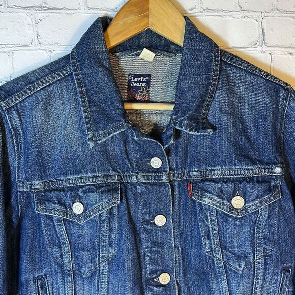 Levi’s Denim Womens Trucker Jacket Flower Tag size L Large Medium Wash - Picture 2 of 9